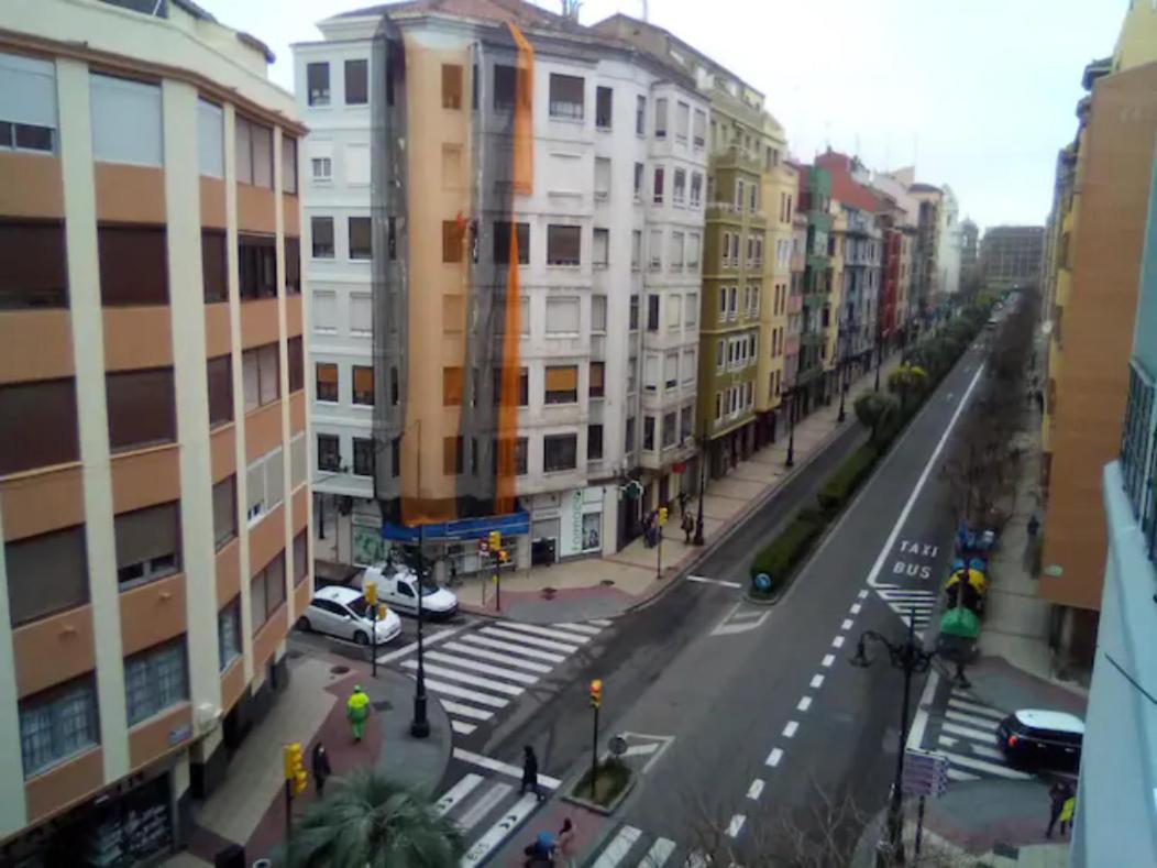 Las Golondrinas Habitacion En Piso Centrico Para Una O Dos Personas Zaragoza Exteriör bild